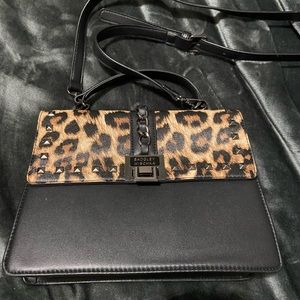 Purse badgley mischka